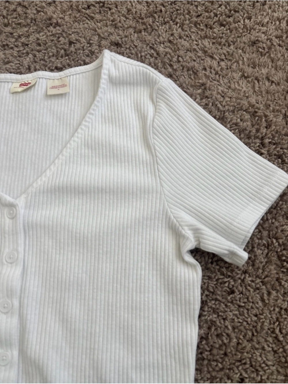 Levi’s White Ribbed Button Front Top | M - Picture 4 of 10